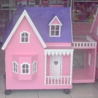 Rumah Mungil Untuk si Cantik Barbie